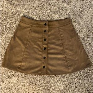 “Glamorous” Brown Snap Skirt